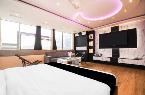 Dhanbad Hotel | Townhouse Hirak Road Dhanbad