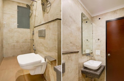 Gurugram Hotel | Townhouse Hotel Sec- 54 Golf Course Road