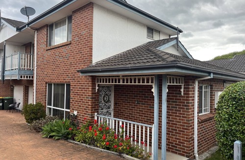 Shellharbour House | Townhouse in Shellharbour Village