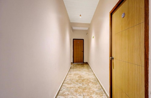 Vadapalani Hotel | Townhouse IT Chennai Formerly Radha Jayam Residency