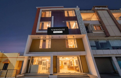 Ujjain House | Townhouse Mahamrityunjay Dwar Ujjain