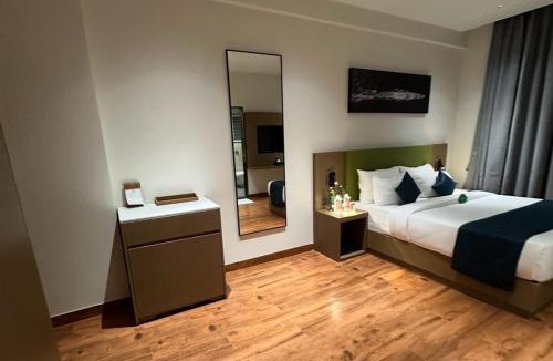 Hadapsar Hotel | Townhouse MIDC Hadapsar Formerly Modi Niwas