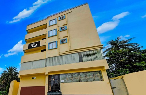 Bhandardaha Hotel | Townhouse Mourigram Near Andul Road