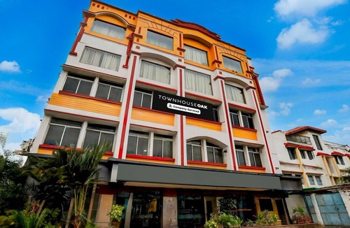 Dhanbad House | Townhouse Oak City Centre Dhanbad