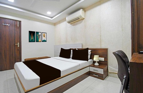 Dhanbad Hotel | Townhouse Oak Dhanbad Bhuli Hirak Road