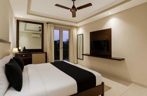 Udyog Vihar Hotel | Townhouse Oak The NorthCap University
