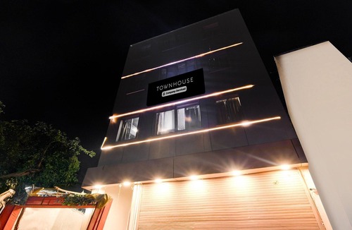 Civil Lines House | Townhouse Prayagraj Bus Terminal