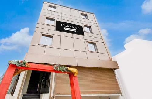 Civil Lines House | Townhouse Prayagraj Bus Terminal