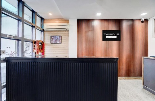 Sector 39 Hotel | Townhouse Sector 39 Gurgaon