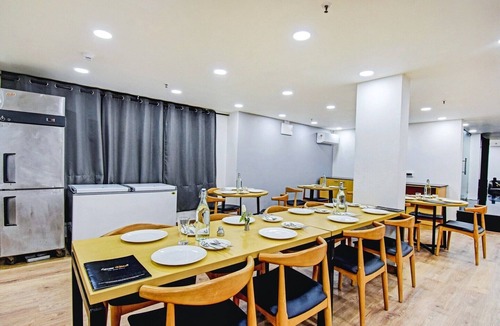 Dumdum House | Townhouse The Royal Retreat