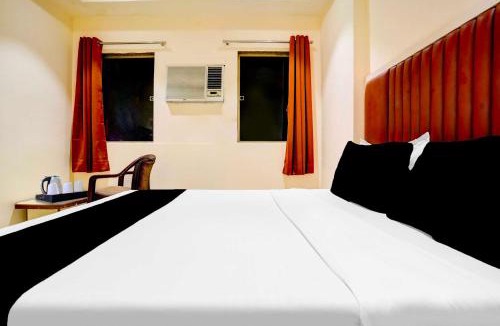 Amarnath Hotel | Townhouse Ulhasnagar Railway Station