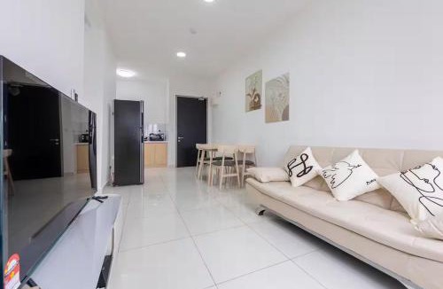 Kampung Bukit Dukong Apartment | Trader Park Cheras Luxury C180 Food Street