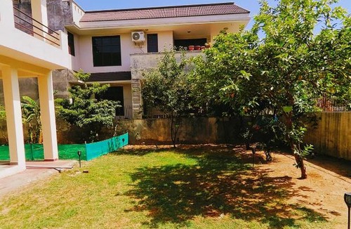 Vaishali Nagar Apartment | Tranquil Abode