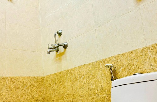 Jaipur Hotel | Tranquil Jaipur Stay - Calm, Cozy & Central-203