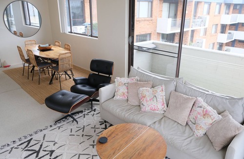 Tuncurry Apartment | Tranquil, Stylish, Retreat - 3 Bedrooms