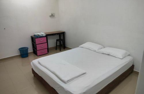 Pekan Melayu Hostel | Travellers Space 2