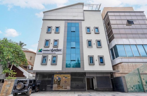 Agara Hotel | Treebo Blu Orchid Vista, Indiranagar - Near Bagmane Tech Park