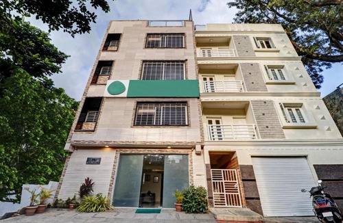 Koramangala Hotel | Treebo Elite Premium Homes
