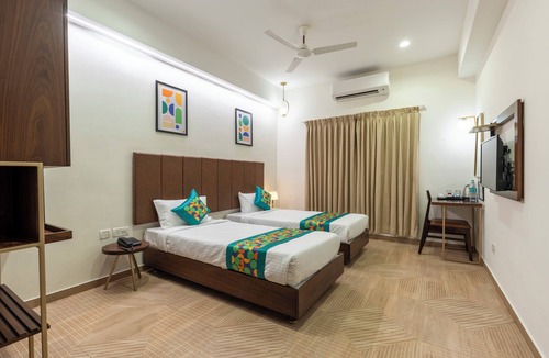 Thousand Lights Hotel | Treebo Flora Embassy