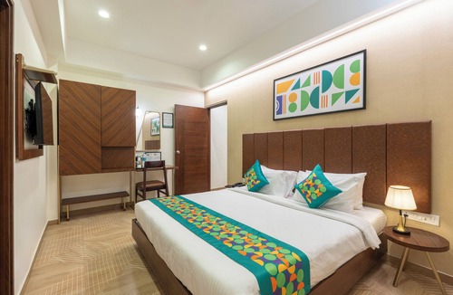 Thousand Lights Hotel | Treebo Flora Embassy