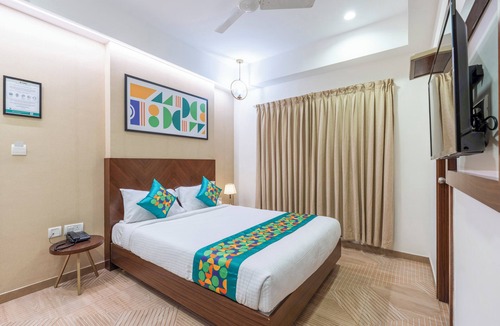 Thousand Lights Hotel | Treebo Flora Embassy
