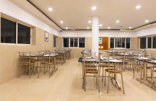 Yercaud Hotel | Treebo Golden Paradise