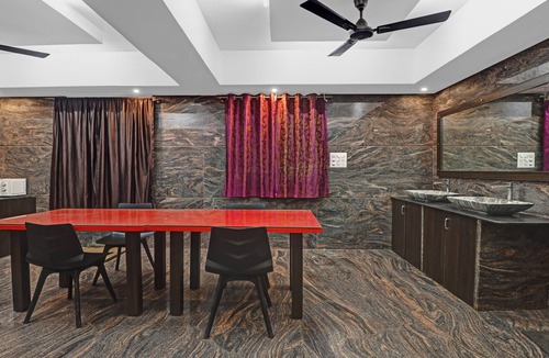 Bengaluru Hotel | Treebo JJ Residency