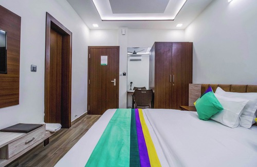 Shavri Colony Hotel | Treebo Paras Raj Near City Palace