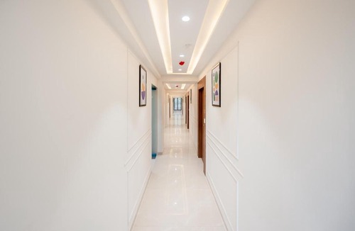 Thaltej Hotel | Treebo Premium Bizz