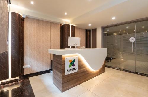 Allahabad Hotel | Treebo Premium Gateway Triveni Near Sangam Ghat