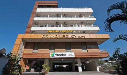 Dehradun Hotel | Treebo Premium Grand Legacy Elite with Roof Top Cafe