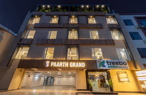 Haridwar Hotel | Treebo Premium Paarth Grand with Pure Veg Restaurant