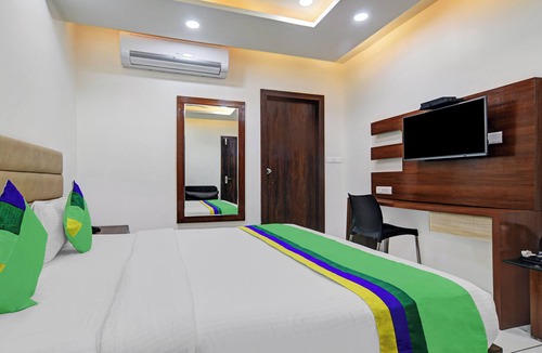 Murud-Harnai Hotel | Treebo Trend Blue Diamond