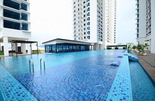 Shah Alam Hotel | Trefoil Setia Alam- Simple No 5- Near Setia City Mall & Convention Centre