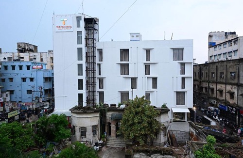 Ranchi Hotel | Trevon Hotel Gujrat Centrale, Ranchi