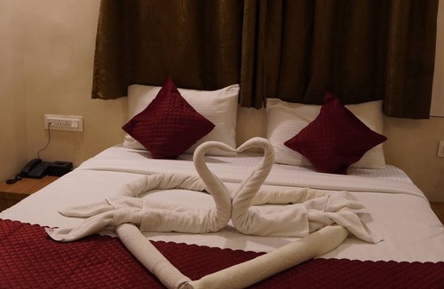 Khadki Hotel | Trimurti Executive