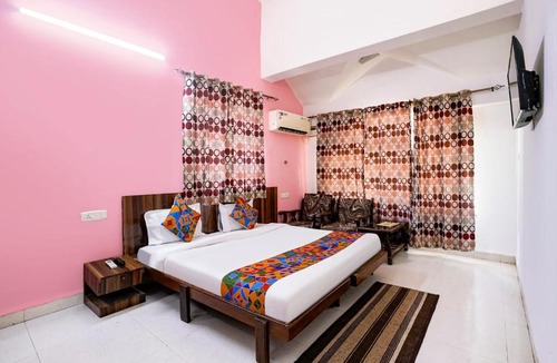 Sernabatim House | Triple Beach Guest House