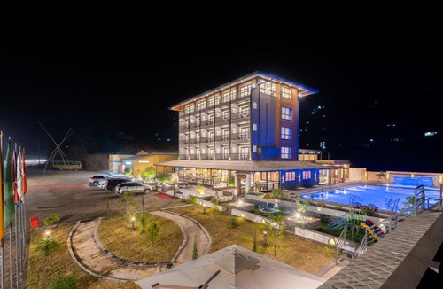 Dhading Hotel | Triple Crown Resort