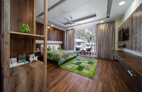 Bhagsu Nag Hotel | Tripli Hotels Shivaay
