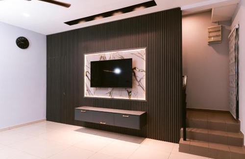 Sandakan Villa | Trival Heaven Hill Homestay Astana Heights Sandakan