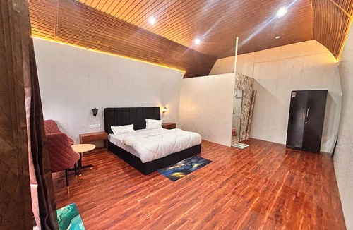 Naini Hotel | Triveni Sangam Hotels And Resorts