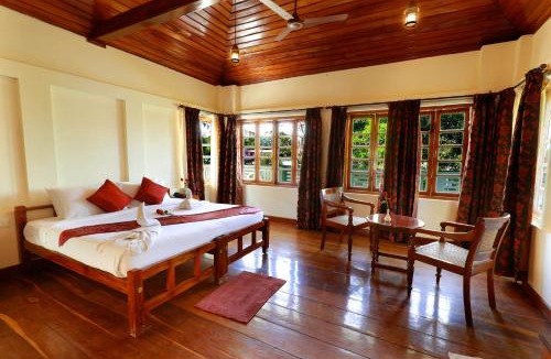 Champakulam Resort | Triveny River Palace