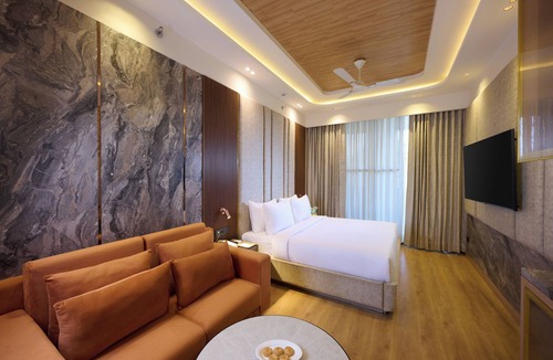 Sector 39 Hotel | Tulip Inn Gurugram Sector 39