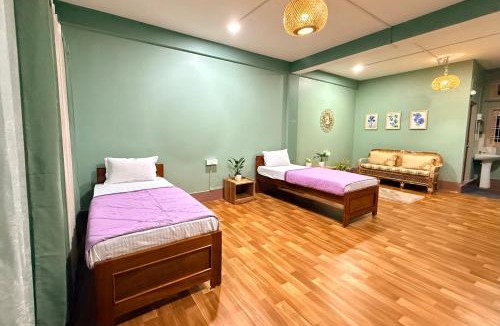 Yupia House | Tulip Inn