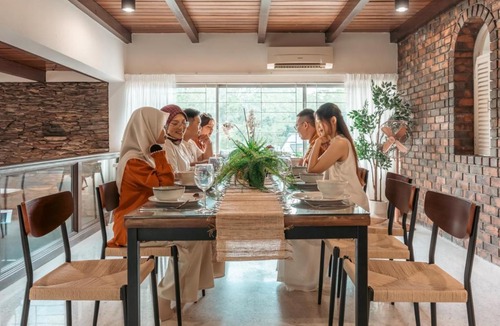 Bukit Damansara Villa | Tuscan Pool Villa with Garden, KTV, 42Pax, Damansara KL by Verano