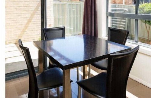 Cardiff Apartment | Two Bedroom Apartment