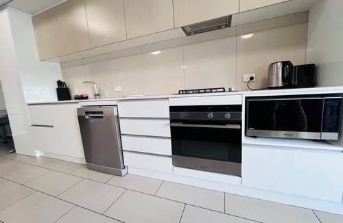 Hamilton Apartment | Two Bedroom Apartment