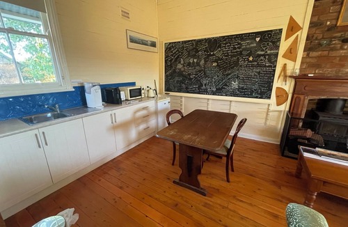Forest Reefs Other | Two Creeks School House