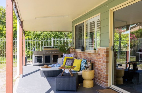 Anna Bay Resort | Ultimate Private Mini Resort in Port Stephens Perfect for large groups