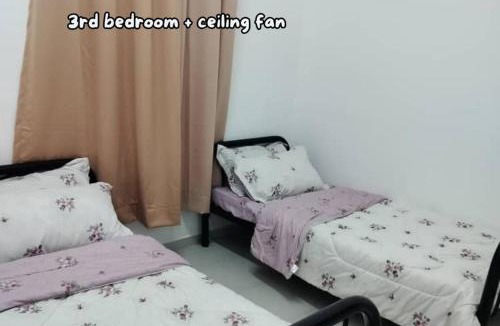 Ayer Panas House | Umar's Lodge